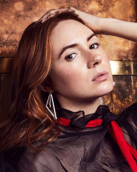 Karen Gillan – Country & Town House Magazine (December 2019) | Karen