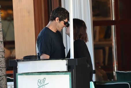 Ashley Benson – With Brandon Davis step out for a meal at Cipriani Beverly Hills