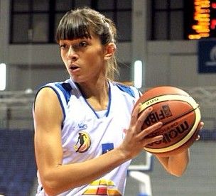 Ana Radović (basketball, born 1990)