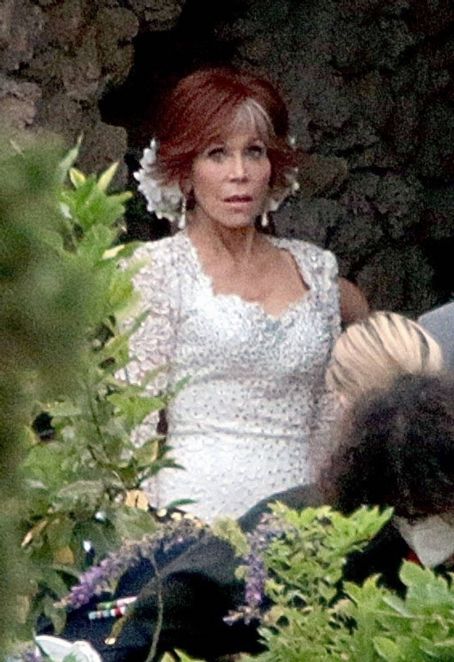 Jane Fonda – Filming ‘Book Club 2’ in the Castello della Castelluccia outside Rome