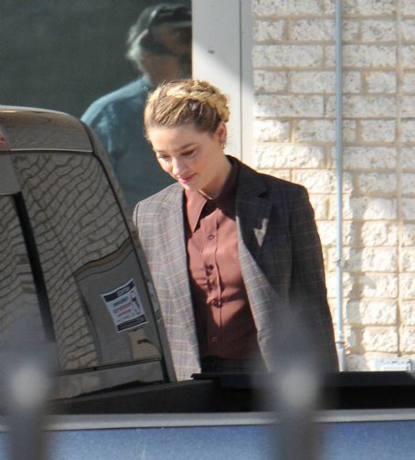 Amber Heard – Exiting the courthouse in Fairfax – Virginia