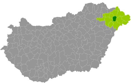 Baktalórántháza District