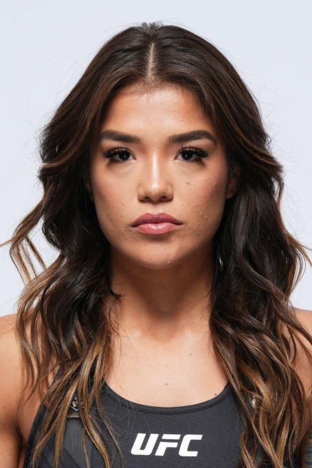 Tracy Cortez – UFC Fighters Portrait Session in Phoenix - FamousFix