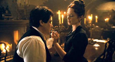 Benicio Del Toro and Emily Blunt